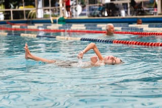 La campaña de una madre para que su hijo haga un tratamiento clave