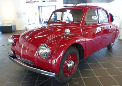 Tatra T97, el auto checoslovaco que "inspiró" al Escarabajo