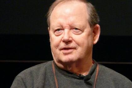 Taylor estudió psicología en la universidad y trabajó como ingeniero aeronáutico y para Nasa antes de tomar su puesto en Arpa en 1965