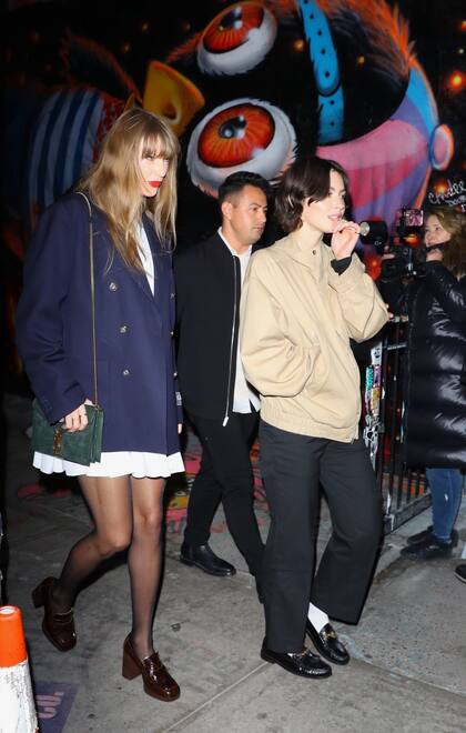 Los paparazzi no le pierden el paso a Taylor Swift