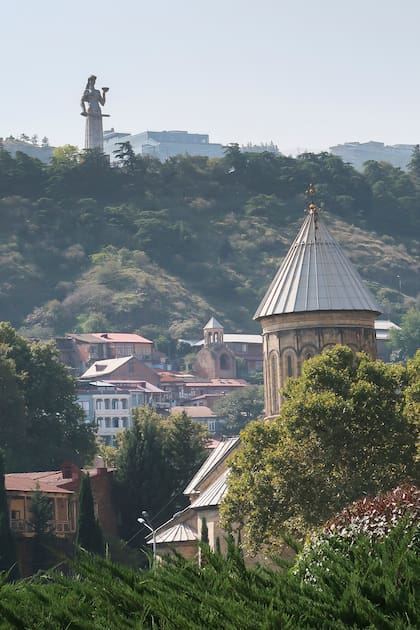 Tbilisi es la capital y la ciudad más grande de Georgia