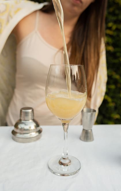 Té & Compañía nos acerca una receta de Gin tónic de Viajá Chai y naranja que es una delicia