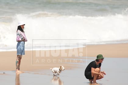 "Te encaro de frente, 2021; con la frente cada vez más alta y el corazón más fuerte que nunca. Gracias a mi amor, Cande Tinelli, por devolverme la ilusión del amor verdadero”, dijo hace unas semanas Coti.