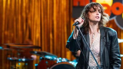 Te llevo en el alma, la biopic de la cantante italiana (Foto: Netflix)