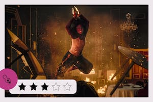 Zazie Beetz es el centro emocional de un film dinámico, lleno de violencia y humor, pero que decepciona