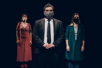 Tres voces, en la terraza del Teatro Border, con Gastón Cocchiarale, Brenda Bonotto y Malena López