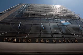 El Complejo Teatral amplía su oferta con estrenos en el Regio y el Teatro de la Ribera