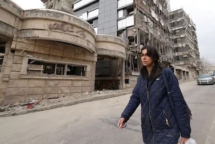 El ataque a una torre de comunicaciones estatal causó destrozos en los edificios cercanos.