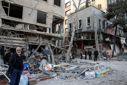 Muchos espacios residenciales y comerciales han quedado gravemente dañados.