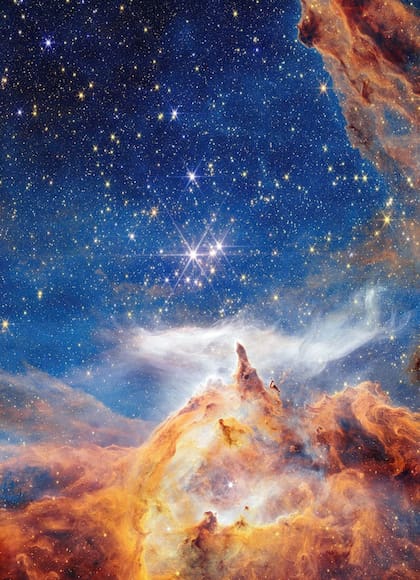 Telescopio Webb capta el nacimiento de una estrella (NASA)