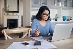 Teletrabajo. La ley debe fomentarlo, no limitarlo