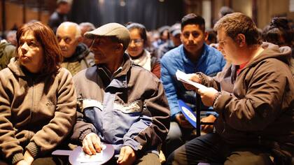 Televisores, iPhones y netbooks, los productos más buscados de una subasta de elementos de Aduana en Mendoza