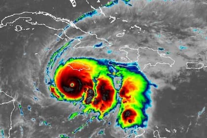 Temor en el Caribe: el huracán Melissa sube a la categoría máxima y hay alerta en Jamaica