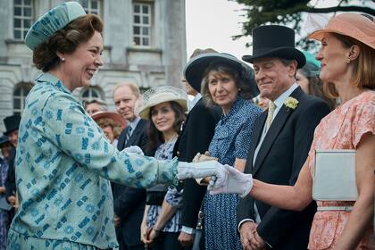 Olivia Colman como la reina Isabel II