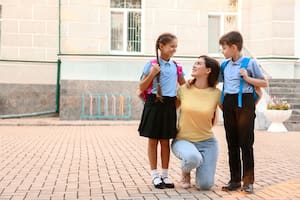 Una especialista da la fórmula para criar hijos con la autoestima alta