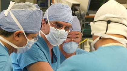 Tenía el 95% del cuerpo quemado y logró salvarse gracias a la piel de su hermano