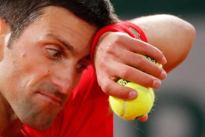 Impotente ante la superioridad de Nadal, a Djokovic se lo vio irascible durante algunos pasajes del partido