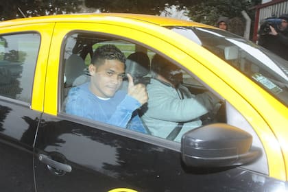 Teo llega al entrenamiento en taxi
