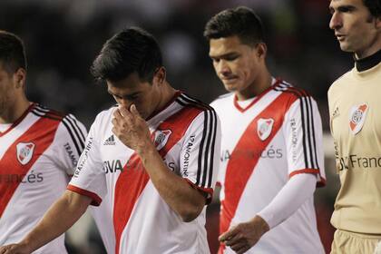 Teo no pudo gravitar, aunque marcó sobre el final