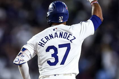 Hernández decidió quedarse en la organización de Los Ángeles y firmar contrato US$66 millones por tres temporadas, que incluye una opción de renovación para el año 2028 (Instagram: @elchino242)