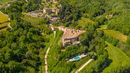 Tercer destino de los restos de Tomislav II, capilla de Il Borro, en Arezzo