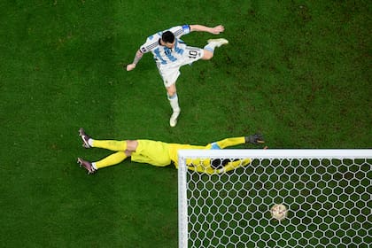 Tercer gol argentino en la final de Qatar 2022; Messi, héroe en la final contra Francia