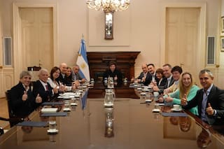 Cómo quedó el ranking patrimonial de los ministros de Javier Milei