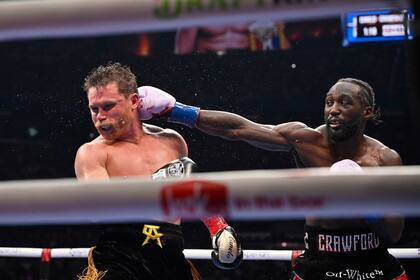 Terence Crawford se colocó como uno de los mejores boxeadores de libra por libra de 2025 (AP Foto/David Becker)