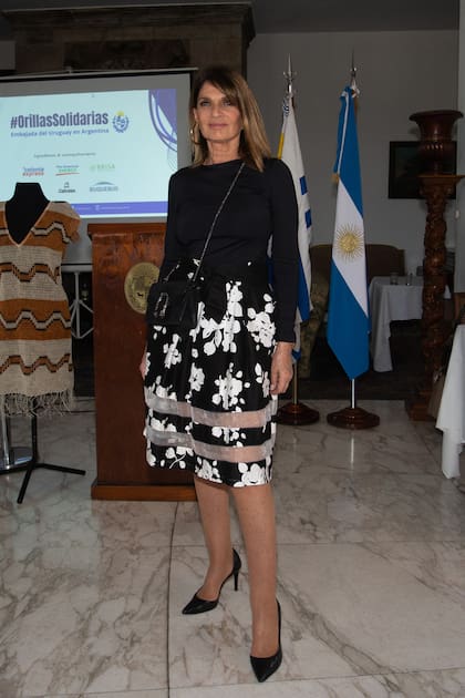 Teresa Calandra asistió a la segunda edición de "Orillas Solidarias". En la feria se presentan productos de organizaciones que trabajan por la inclusión social y la sustentabilidad. Emprendimientos de ambos márgenes del Río de La Plata.