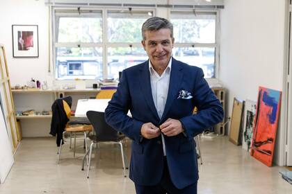 "Terminaba de trabajar y me quedaba pintando hasta las seis de la mañana", cuenta Charlie