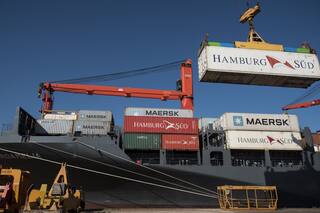 Por qué la Argentina tiene la obligación de "abrirse al mundo", según la economista