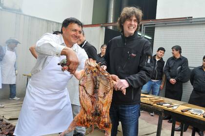 Terragno y Lousteau compartieron un asado con 700 vecinos en Villa Urquiza