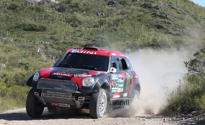 Terranova está complicado en el Dakar