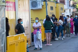 Informaron 88.352 nuevos casos y la positividad sigue por encima del 60%