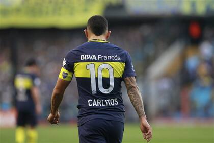 Tevez declarará hoy a las 18 en la AFA y el jueves saldría la sanción