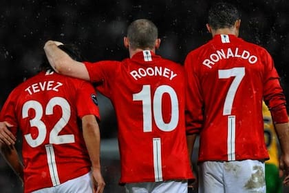Tevez, Rooney y Cristiano, el tridente ofensivo con el que Manchester United ganó todo en 2008