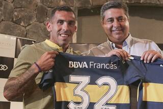 Los caminos de Tevez y Angelici terminarán a fin de año