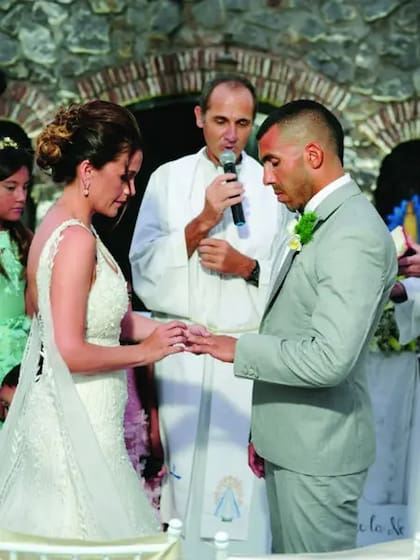 Tevez y Mansilla celebraron su amor en Carmelo, frente a 260 invitados
