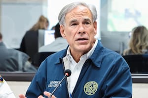 Todas las leyes migratorias firmadas por Greg Abbott en Texas en 2025