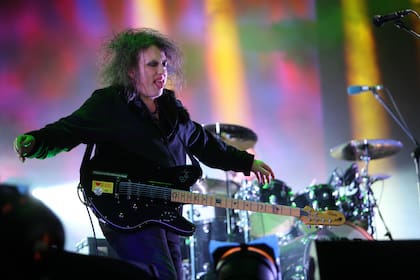 Robert Smith, en su retorno a la Argentina, en el show que dio en el estado de River el 12 de abril de 2013