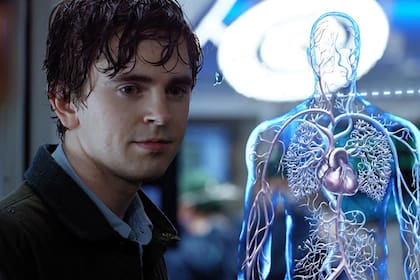 Freddie Highmore, en una escena de The Good Doctor