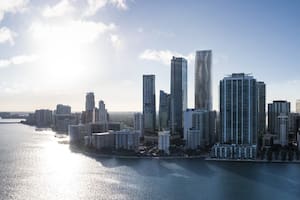 Cómo será la primera torre solar del mundo que se erigirá en un exclusivo barrio de Miami