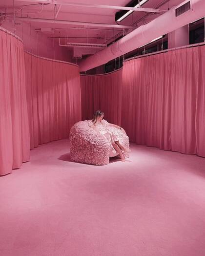 The Smell of Pink, obra de Andrés Reisinger producida por Aorist y presentada en diciembre en Miami