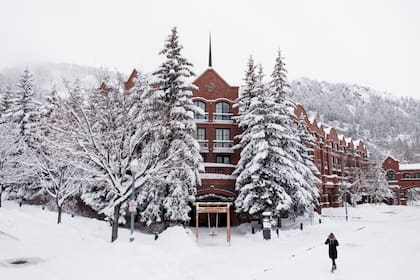 The St Regis Resort, cinco estrellas de ley al pie de las pistas.