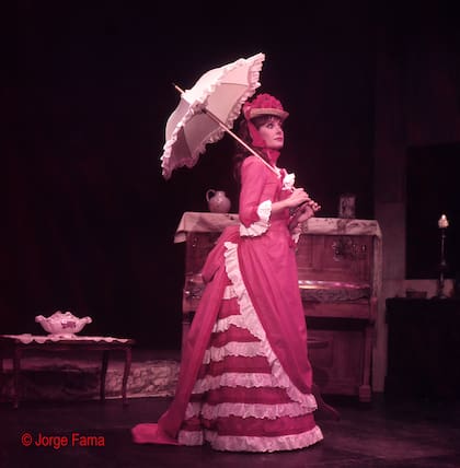 Thelma Biral, en Doña Rosita la soltera, uno de sus memorables trabajos teatrales