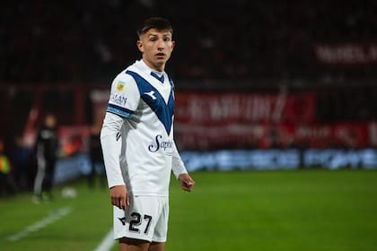 Thiago Fernández jugó 48 partidos oficiales con la camiseta de Vélez, marcó cinco goles y dio seis asistencias