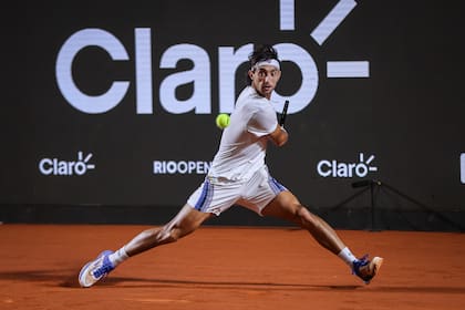 Thiago Tirante avanzó a los cuartos de final del ATP de Río