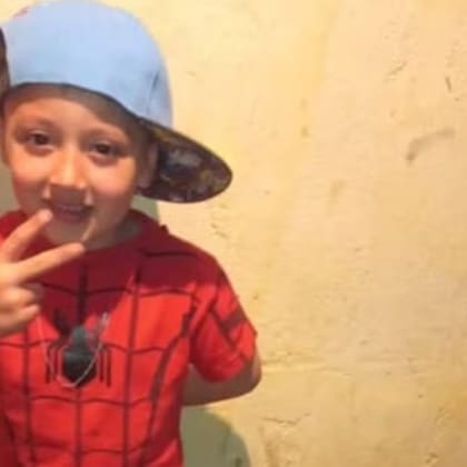 Thian Toledo, tenía siete años y falleció al descompensarse en un cumpleaños.