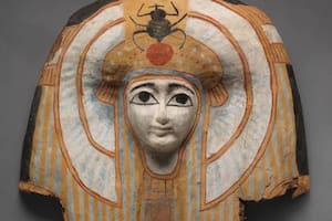 Confiscan cinco piezas egipcias del Met de Nueva York en una causa que involucra al exdirector del Louvre de París
