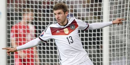 Thomas Muller hizo dos para el triunfo alemán